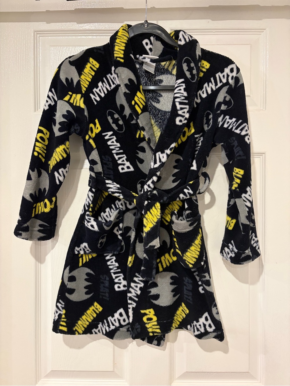 Batman Black and Yellow Logo Plush Pullover